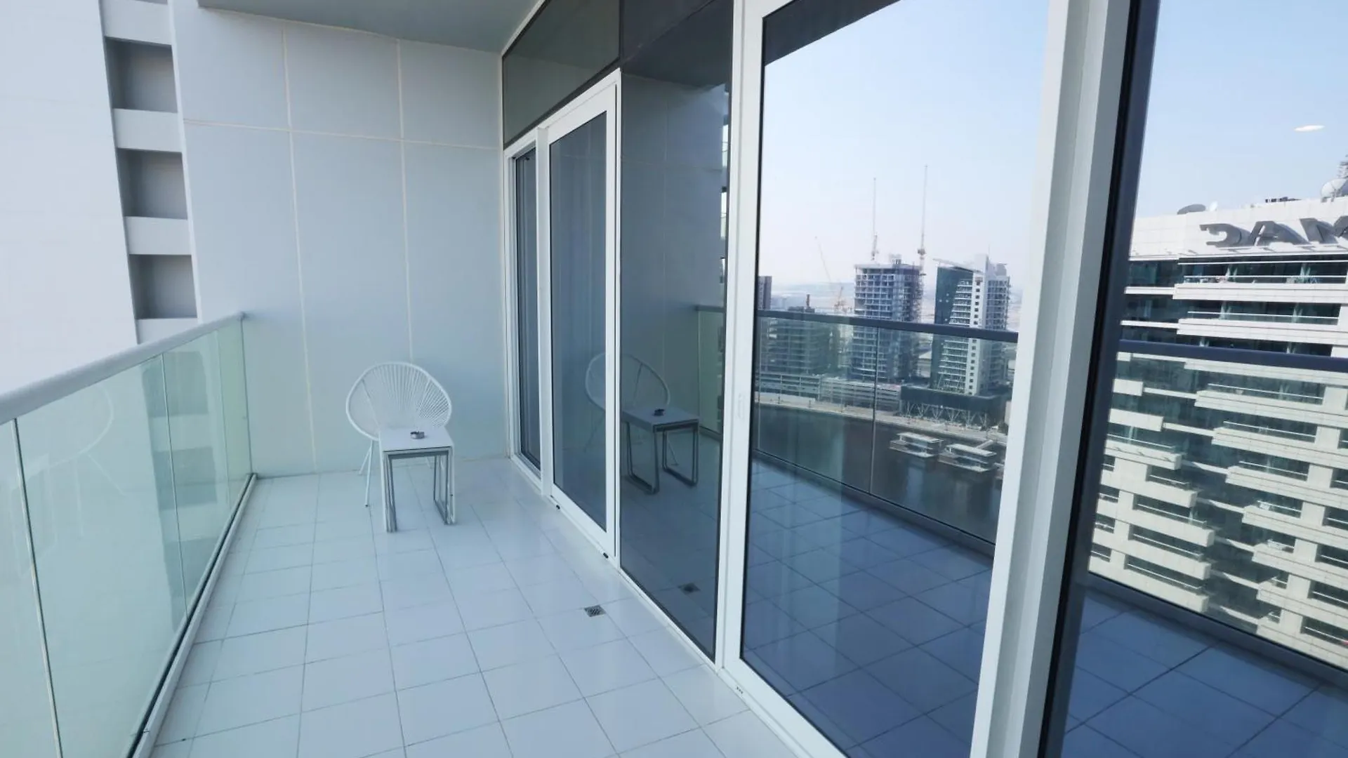 דובאי Brown Stone - City & Canal View Reva 0*,